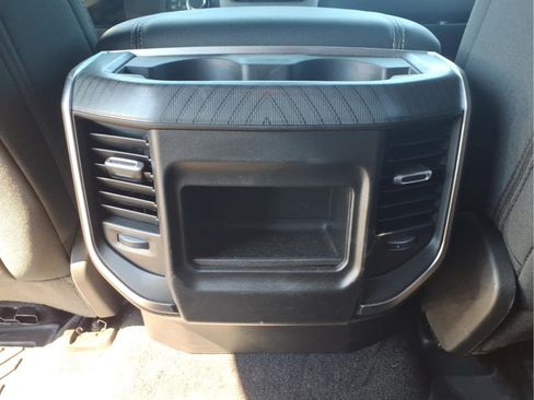 Used 2025 RAM 1500 Big Horn AWD/4WD image 30