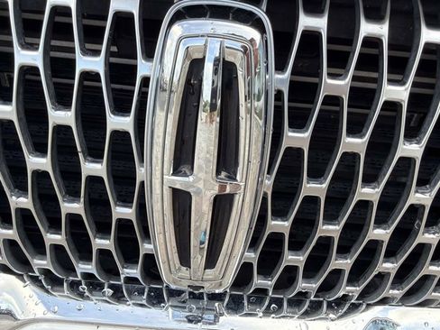 Certified 2020 Lincoln Aviator Reserve w/ Equipment Group 201A RWD image 7