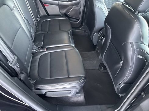 Used 2024 Ford Escape Platinum image 29