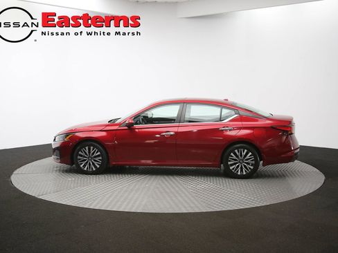 Used 2023 Nissan Altima 2.5 SV w/ SV Premium Package image 71