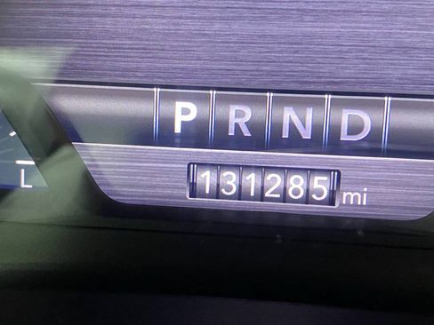 Used 2019 RAM 1500 Laramie w/ Off Road Group AWD/4WD image 27