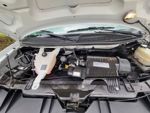 Used 2017 Chevrolet Express 2500 LS RWD image 27