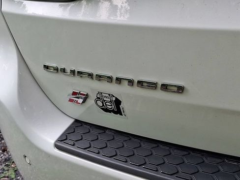 Used 2024 Dodge Durango GT RWD image 9