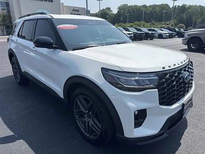 Used 2025 Ford Explorer ST w/ Sun And Sound Package