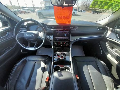 Used 2021 Jeep Grand Cherokee L Limited AWD/4WD image 48