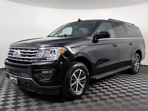 Used 2021 Ford Expedition Max XL AWD/4WD image 2