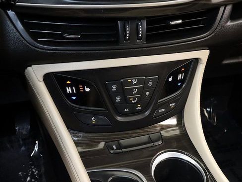 Used 2020 Buick Envision Preferred image 20