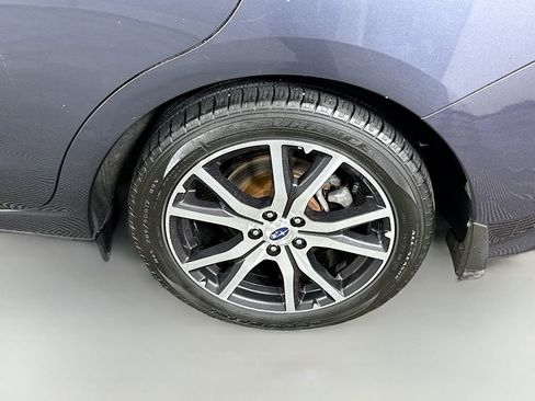 Used 2017 Subaru Impreza 2.0i Limited image 33