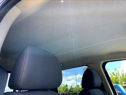Used 2020 Nissan Titan SV w/ SV Convenience Package RWD image 20