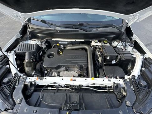 Used 2023 GMC Terrain AT4 image 30