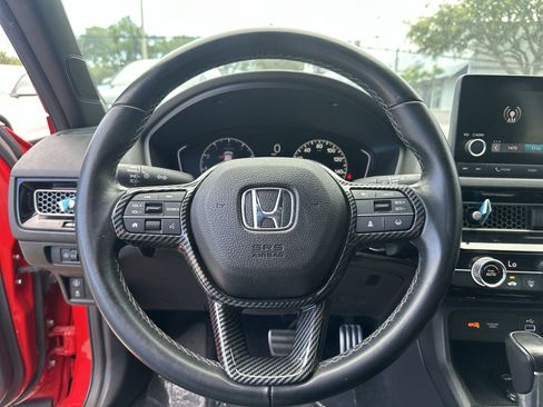 Used 2023 Honda Civic Sport image 11