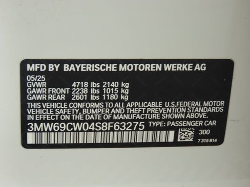 Used 2025 BMW 330i Sedan w/ Convenience Package image 33