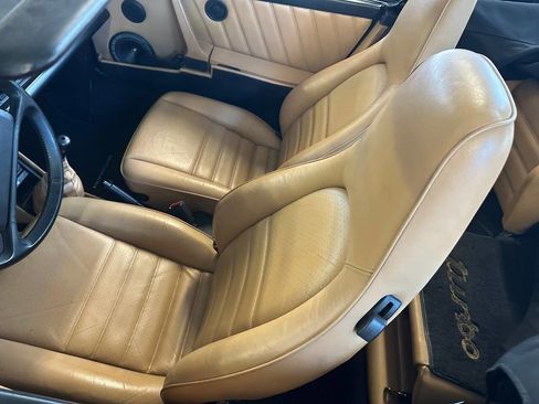 Used 1988 Porsche 911 Carrera image 24