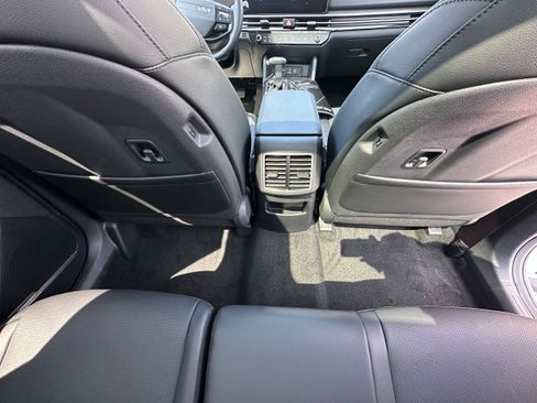 New 2026 Kia Sportage SX AWD/4WD image 15