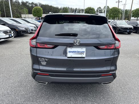 Certified 2025 Honda CR-V Sport-L image 9