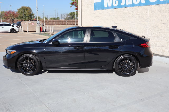 Used 2025 Honda Civic Sport image 9