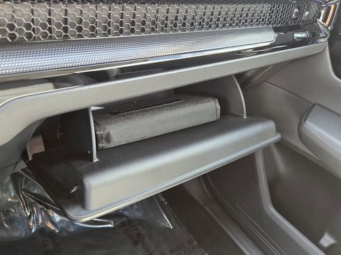 Used 2025 Honda CR-V EX-L image 23