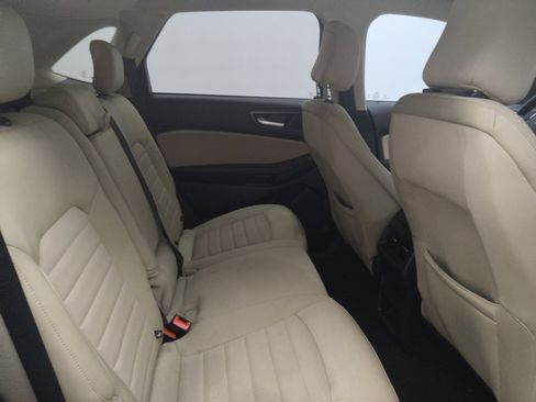 Used 2022 Ford Edge SE AWD/4WD image 19