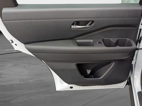 New 2026 Nissan Pathfinder SL AWD/4WD image 32