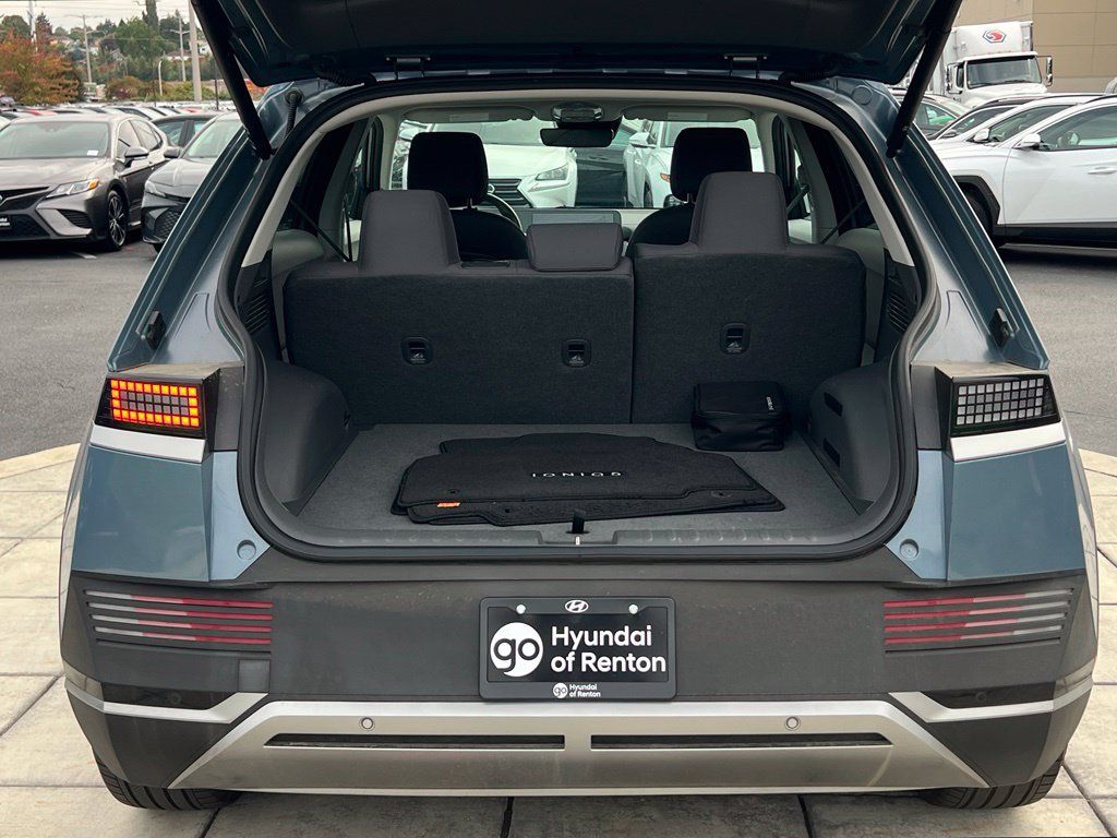 Certified 2024 Hyundai Ioniq 5 SEL RWD image 8