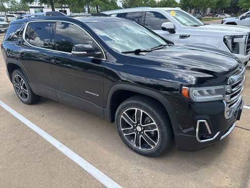 Used 2023 GMC Acadia SLT w/ Preferred Package FWD image 2