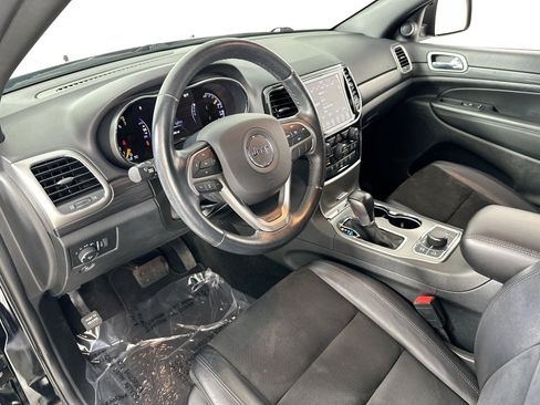 Used 2022 Jeep Grand Cherokee Laredo X AWD/4WD image 9