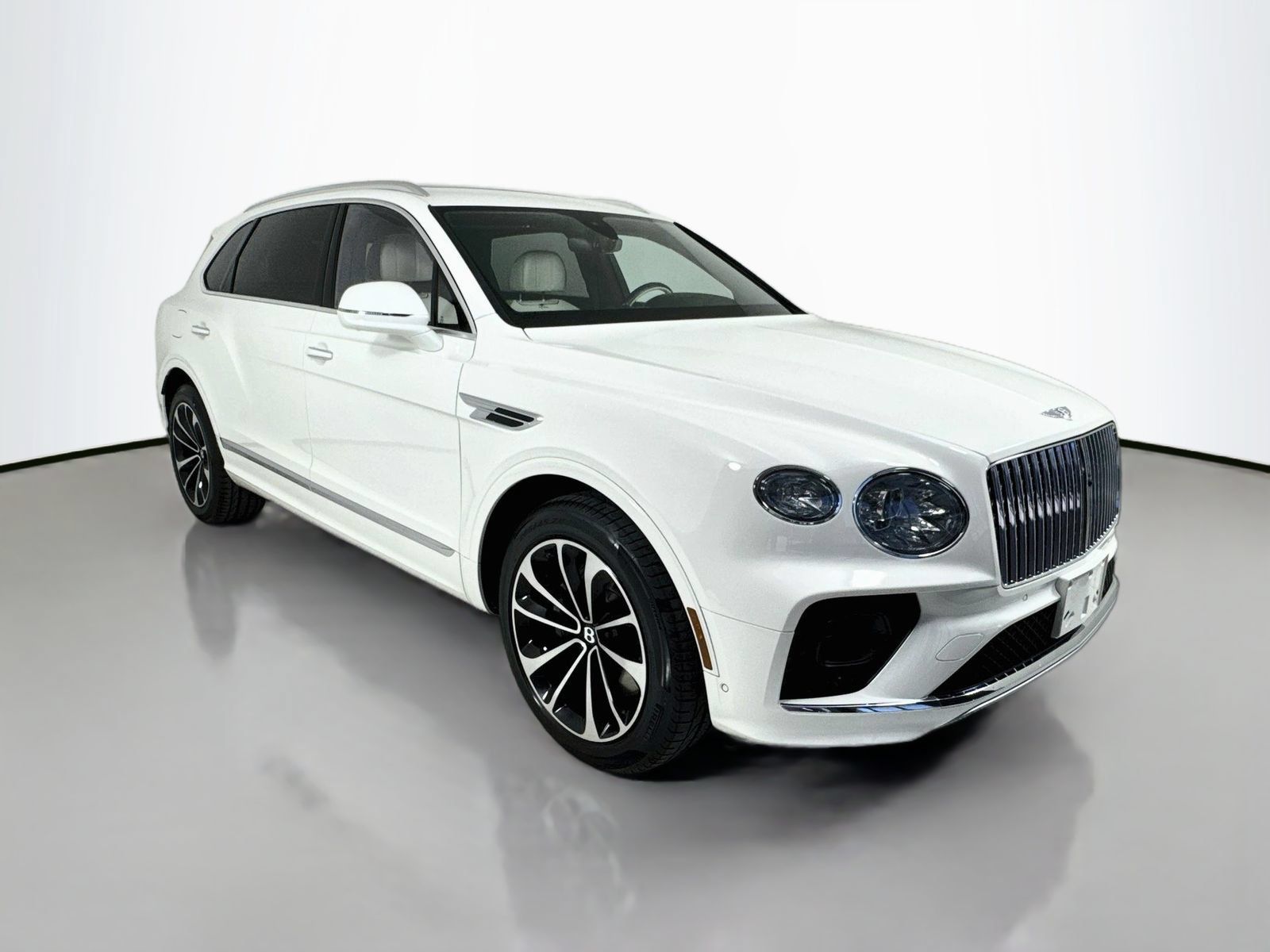 Certified 2023 Bentley Bentayga Extended Wheelbase AWD/4WD image 1