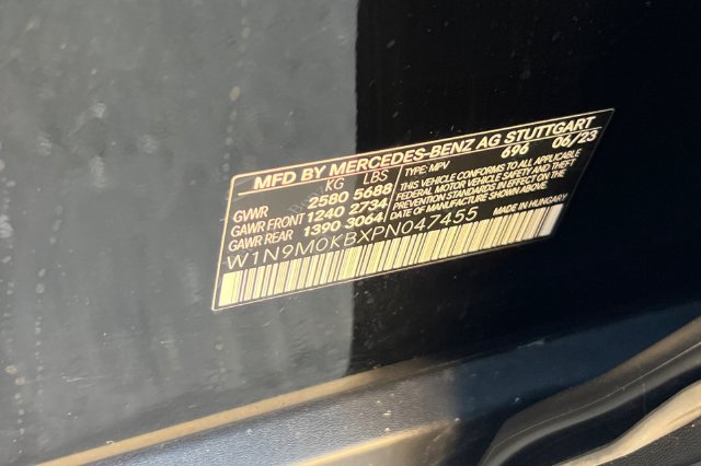 Used 2023 Mercedes-Benz EQB 300 4MATIC image 33