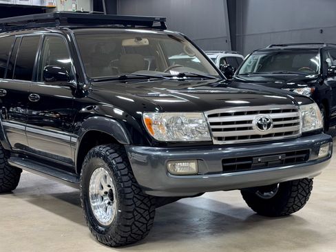 Used 2007 Toyota Land Cruiser AWD/4WD image 5