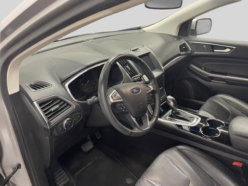 Used 2018 Ford Edge Titanium AWD/4WD image 12