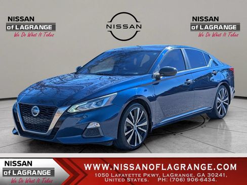 Used 2020 Nissan Altima 2.5 SR FWD image 1