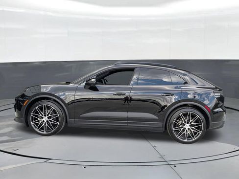 New 2026 Porsche Macan Electric RWD image 2