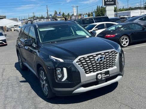 Used 2022 Hyundai Palisade SEL w/ 8P Bench Seat Package AWD/4WD image 5