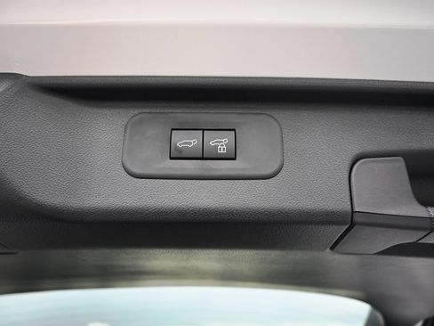New 2026 Toyota Grand Highlander AWD image 9