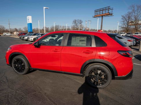 New 2026 Honda HR-V Sport image 4