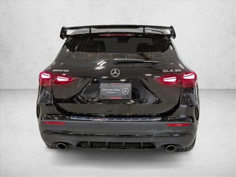Used 2025 Mercedes-Benz GLA 35 AMG 4MATIC image 7