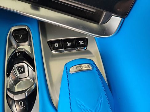 Used 2022 Chevrolet Corvette Stingray Premium Cpe w/ Battery Protection Package RWD image 28