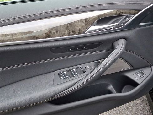 Used 2023 BMW M550i xDrive w/ Executive Package image 12