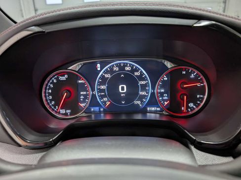 Used 2021 Chevrolet Blazer RS w/ Enhanced Convenience Package image 23