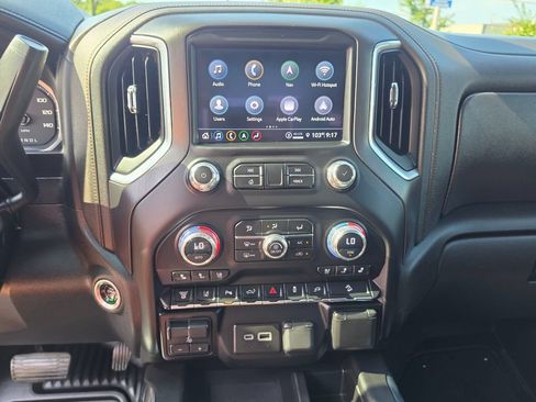Used 2023 GMC Sierra 2500 AT4 w/ AT4 Premium Plus Package AWD/4WD image 23
