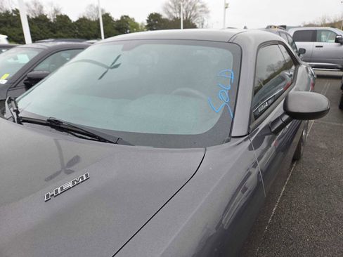 Used 2013 Dodge Challenger R/T w/ Electronics Convenience Group image 12