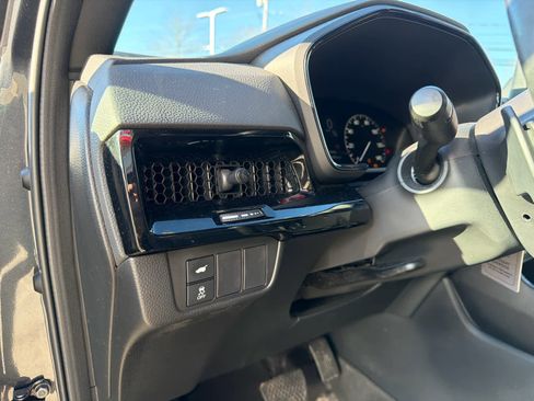 Used 2024 Honda CR-V Sport Touring image 20