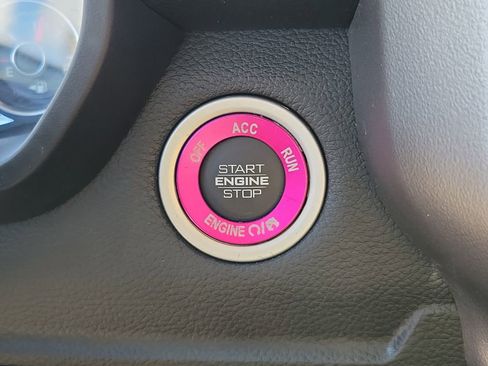 Used 2020 RAM 1500 Big Horn AWD/4WD image 29