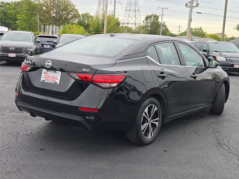 Used 2023 Nissan Sentra SV image 12