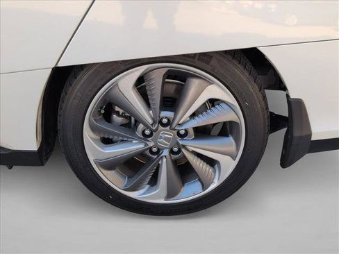 Used 2020 Honda Clarity Touring image 24