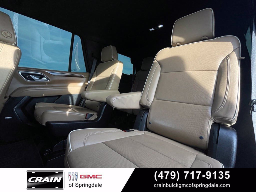 Used 2024 Chevrolet Tahoe Premier AWD/4WD image 24