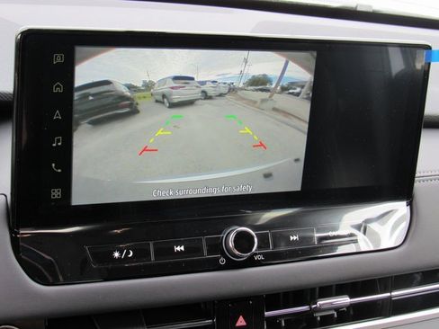 New 2026 Mitsubishi Outlander ES image 15