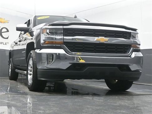 Used 2016 Chevrolet Silverado 1500 LT w/ All Star Edition image 3