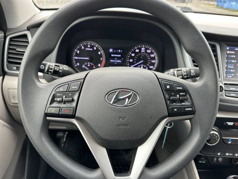 Used 2018 Hyundai Tucson SEL image 22