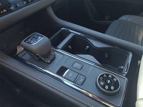 New 2025 Nissan Pathfinder Rock Creek image 20